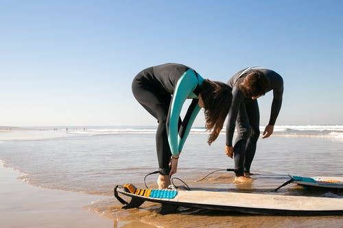 Surfing Big Waves: How To Prepare?